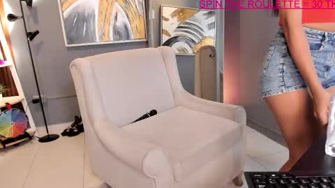 Snapshot of becky_vega chatting on 05-02-26, 10:53 Victoria online show from 05-02-26, 10:53