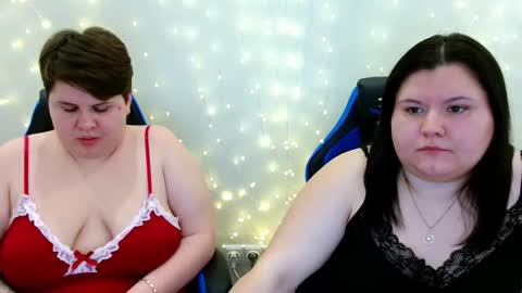 BeckyAndEllen online show from 02-04-26, 11:20