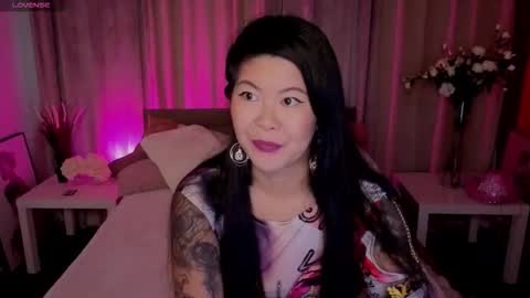 Snapshot of beckysunday chatting on 10-13-25, 05:51 beckysunday online show from 10-13-25, 05:51