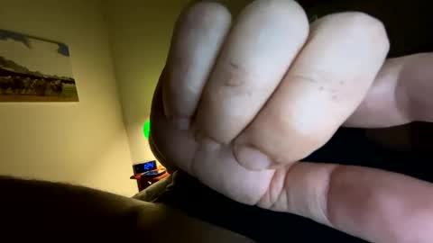 bedroomeyes22 online show from 12-22-24, 09:22