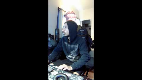 Snapshot of bedstuymonstercock90 chatting on 11-16-25, 12:44 hungnheavy online show from 11-16-25, 12:44