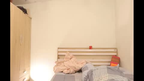 bee_thai online show from 03-06-25, 05:11