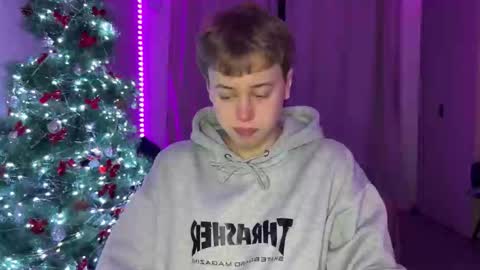 beeb0y online show from 12-04-25, 02:37