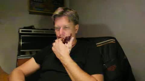 Snapshot of beefeater_7 chatting on 09-29-25, 07:51 beefeater_7 online show from 09-29-25, 07:51