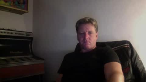 Snapshot of beefeater_7 chatting on 10-10-25, 09:14 beefeater_7 online show from 10-10-25, 09:14