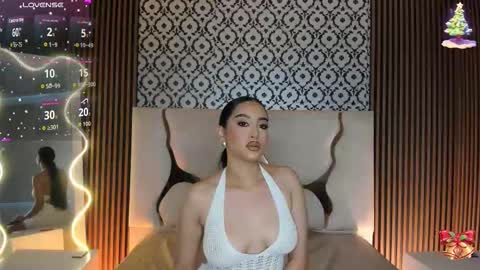 BELLA online show from 12-04-25, 12:25