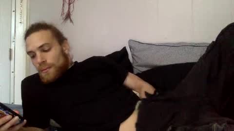 Snapshot of beenduckedoff chatting on 11-17-25, 07:30 beenduckedoff online show from 11-17-25, 07:30