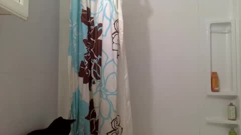 Snapshot of beenduckedoff chatting on 11-26-25, 04:19 beenduckedoff online show from 11-26-25, 04:19