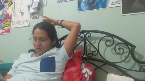 Alex online show from 12-31-24, 07:40