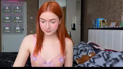 Amelia online show from 02-17-25, 05:04