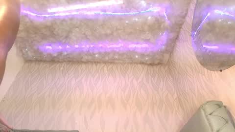 Snapshot of begoniia_ chatting on 02-22-25, 09:23 Begonia online show from 02-22-25, 09:23