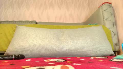 Snapshot of begoniia_ chatting on 02-26-25, 06:47 Begonia online show from 02-26-25, 06:47