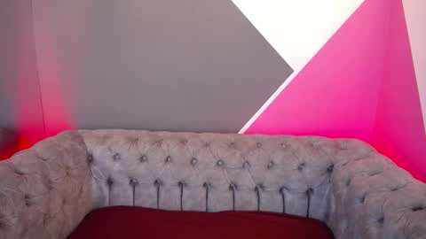 Snapshot of beidy_rous chatting on 11-19-25, 12:49 beidy rous online show from 11-19-25, 12:49