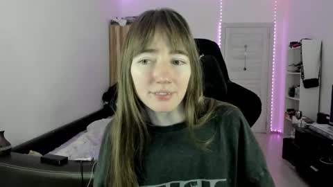 bekka online show from 12-17-25, 04:02