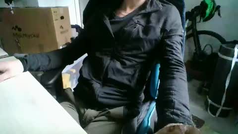 Snapshot of bel7ebite chatting on 12-06-24, 09:32 bel7ebite online show from 12-06-24, 09:32