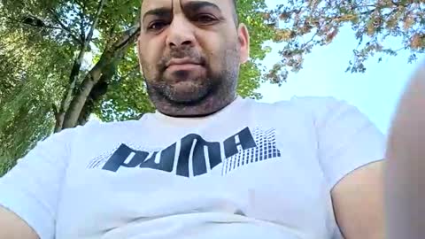 Snapshot of bela747741 chatting on 09-21-25, 10:39 kevin and Bella online show from 09-21-25, 10:39