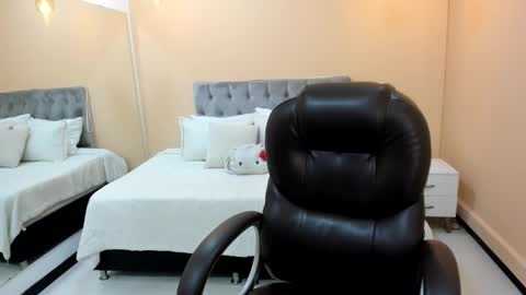 Bela online show from 03-31-26, 01:11