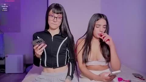 Snapshot of belaxmeganofficial chatting on 12-18-25, 03:23 belaxmeganofficial online show from 12-18-25, 03:23