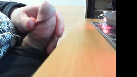 Snapshot of belgianfatcock chatting on 12-24-24, 10:55 belgianfatcock online show from 12-24-24, 10:55