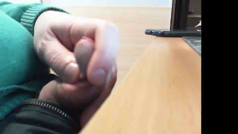 Snapshot of belgianfatcock chatting on 12-26-24, 09:44 belgianfatcock online show from 12-26-24, 09:44