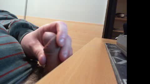 Snapshot of belgianfatcock chatting on 01-07-25, 04:18 belgianfatcock online show from 01-07-25, 04:18