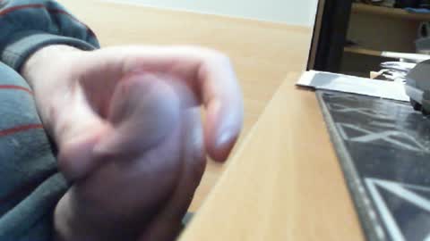 Snapshot of belgianfatcock chatting on 01-27-25, 06:09 belgianfatcock online show from 01-27-25, 06:09