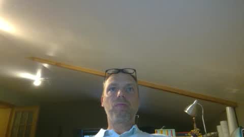 Snapshot of belgianordenary chatting on 12-17-25, 03:18 belgianordenary online show from 12-17-25, 03:18