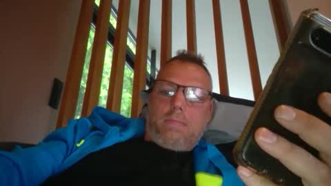 Snapshot of belgianordenary chatting on 05-12-26, 05:37 belgianordenary online show from 05-12-26, 05:37
