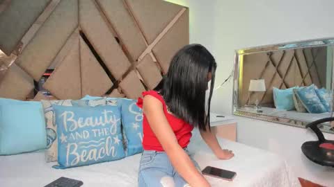 Snapshot of belhalawuo chatting on 11-21-25, 07:01 Belha online show from 11-21-25, 07:01