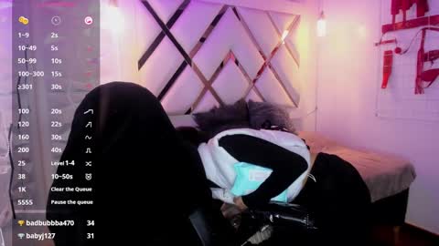 Bella online show from 02-28-25, 07:35