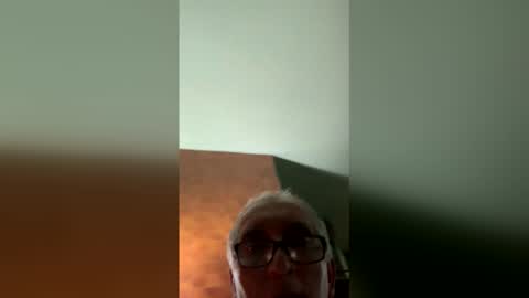 Snapshot of bell63 chatting on 03-10-26, 07:13 bell63 online show from 03-10-26, 07:13