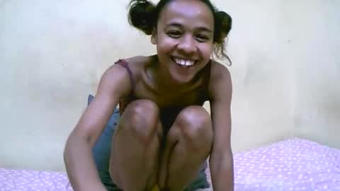 Snapshot of bella193999 chatting on 11-26-25, 03:46 bella193999 online show from 11-26-25, 03:46