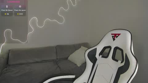 Hi I am Bella online show from 03-15-26, 03:23