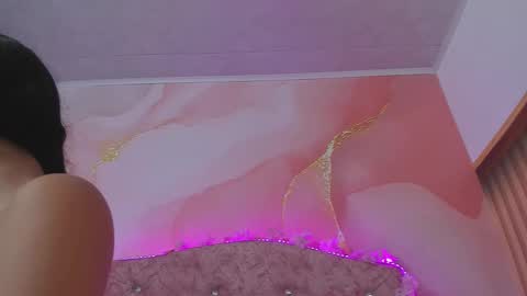 Melanie  online show from 11-29-25, 10:40