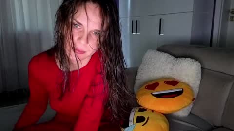 Alicia Belvedere online show from 11-16-25, 02:33