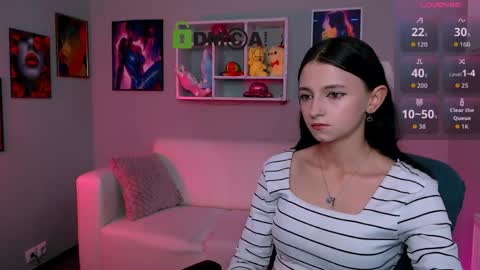 Snapshot of bella_dorn chatting on 06-07-26, 09:24 Bella online show from 06-07-26, 09:24