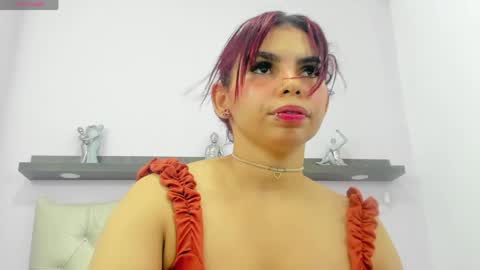 bella_ebony19 online show from 05-29-26, 11:30