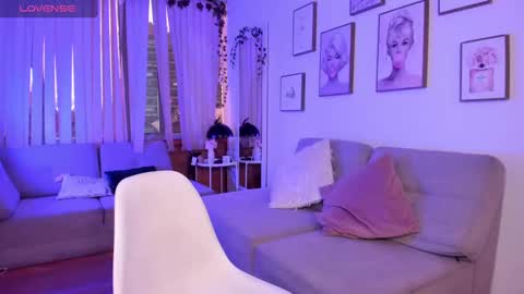 Onlyfans isa bella 23 online show from 09-27-25, 09:53