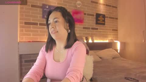 Bella online show from 10-14-25, 11:49