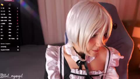 In instagran bel myangel online show from 05-28-26, 05:43