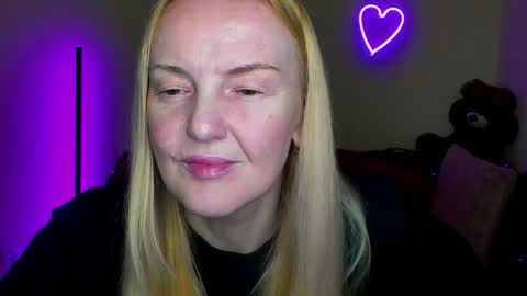 Bella online show from 04-04-26, 05:27