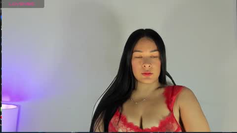 Laura online show from 02-28-25, 01:58