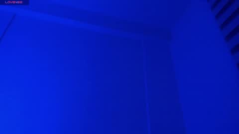 Snapshot of bella_jone chatting on 06-26-26, 11:53 isabella online show from 06-26-26, 11:53