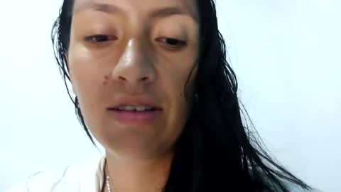 Snapshot of bella_marlowe chatting on 06-12-26, 03:38 Bella Marlowe online show from 06-12-26, 03:38