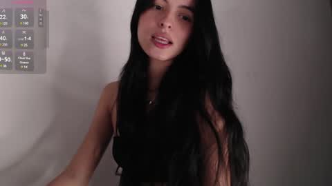 Snapshot of bella_musee chatting on 02-11-25, 10:50   online show from 02-11-25, 10:50