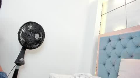 Snapshot of bella_novoa chatting on 06-18-26, 09:14 BELLA online show from 06-18-26, 09:14