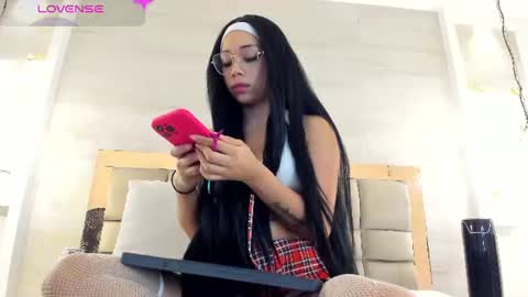 Snapshot of bella_novoa chatting on 07-04-26, 03:02 BELLA online show from 07-04-26, 03:02