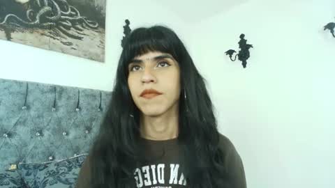 Bella online show from 06-13-26, 01:14