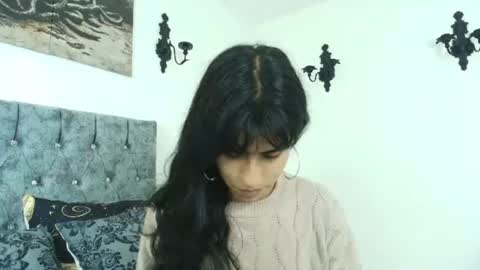 Bella online show from 06-30-26, 11:39