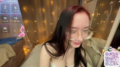 Bella online show from 05-13-26, 03:37